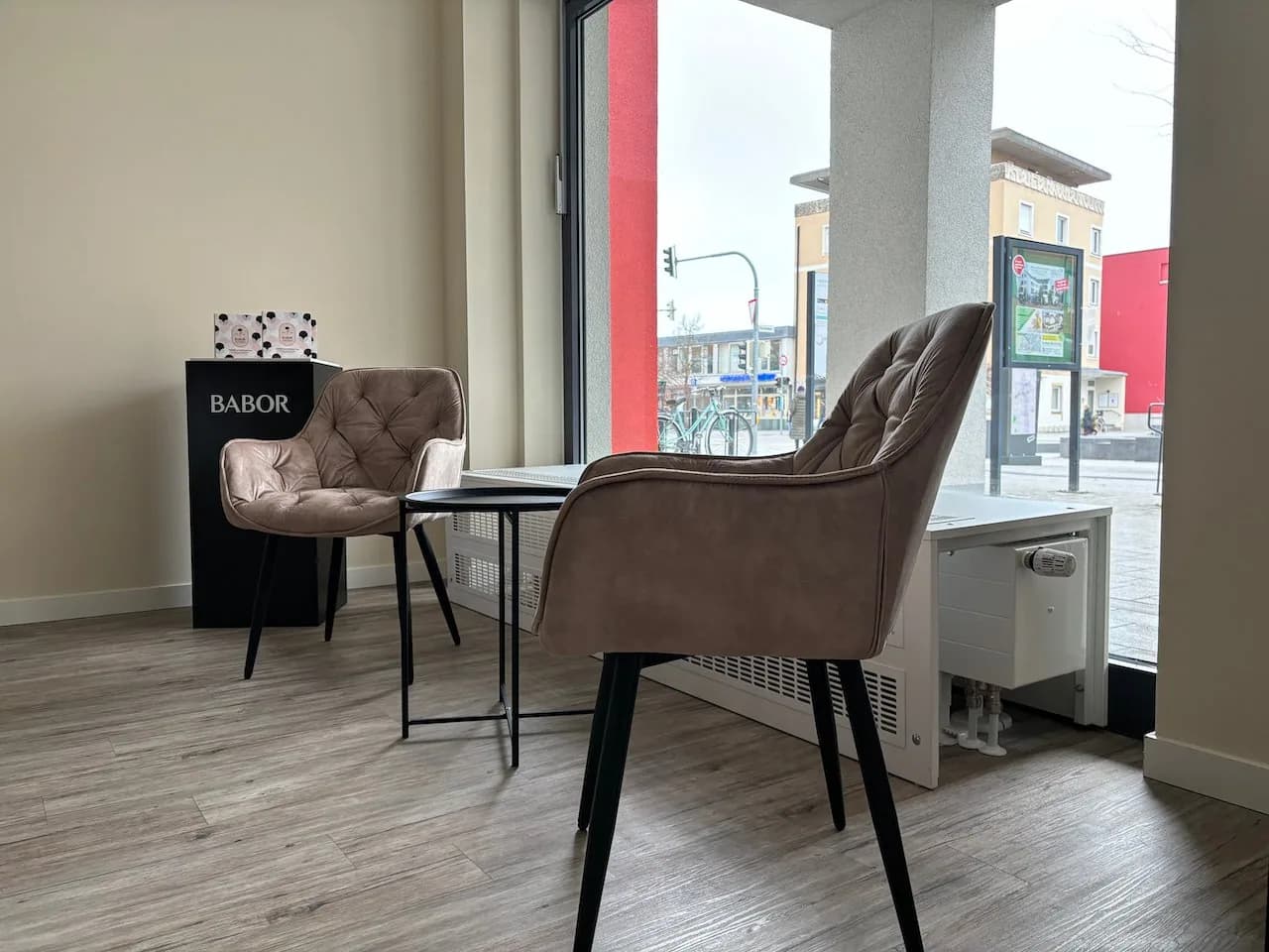 Räume des BABOR Kosmetik Instituts in Germering